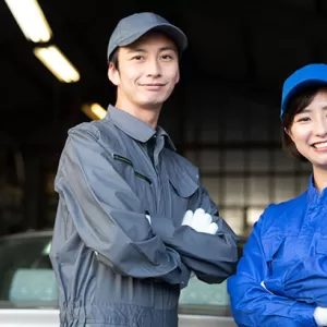 車の板金塗装は自分でDIYできる？真似できないプロのやり方とは？のサムネイル